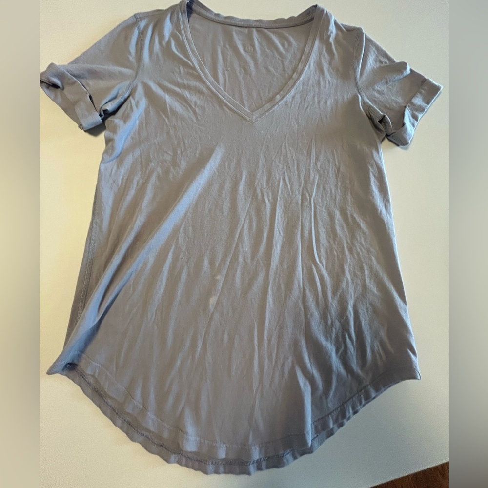 Lululemon Pale Lavender V-Neck Women's Top, Short Sleeve, Sz S